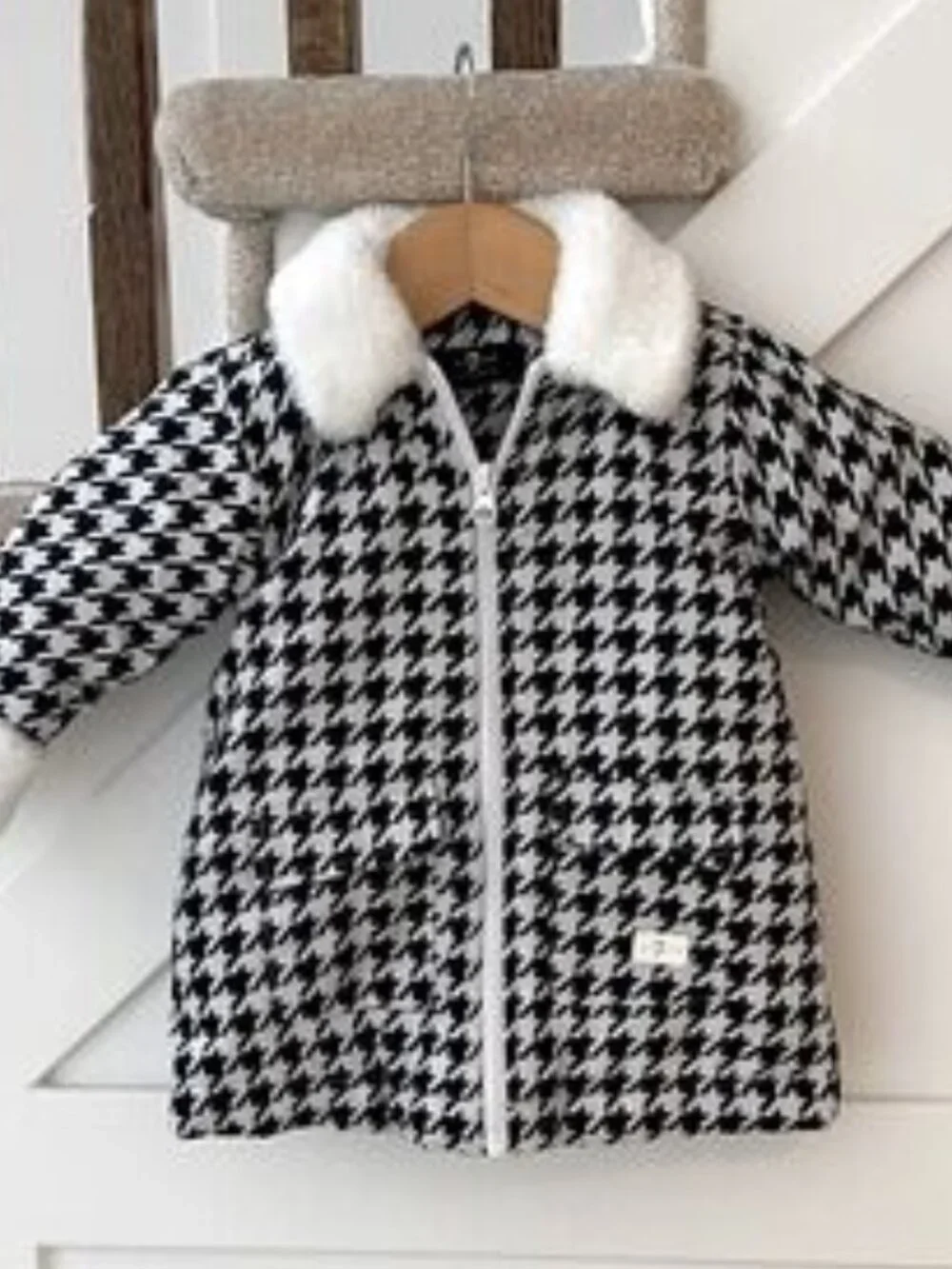 Like New 7 For All Mankind Girls Houndstooth Jacket – Size 24M